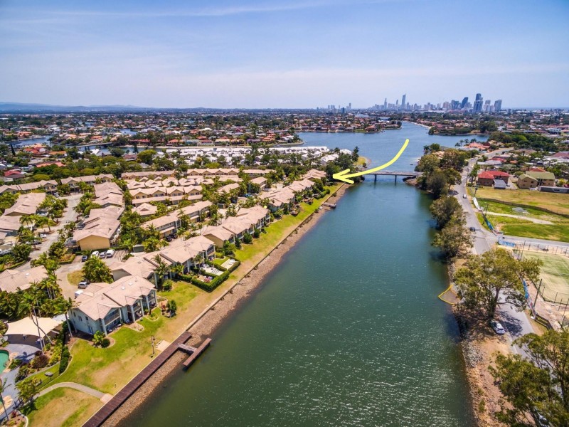 116/215 Cottesloe Drive, Mermaid Waters QLD 4218