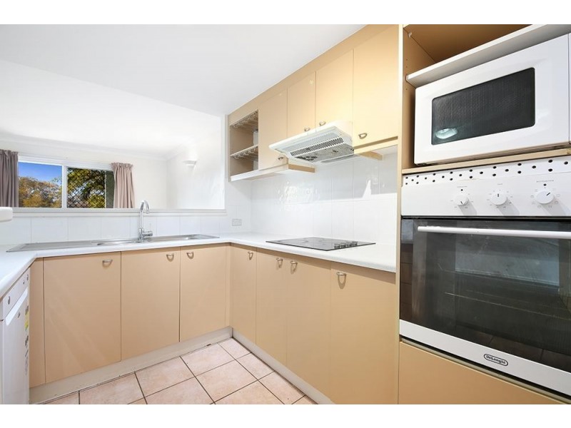 176/215 Cottesloe Drive, Mermaid Waters QLD 4218