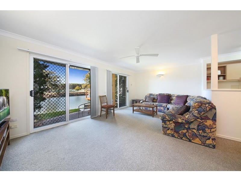 66/215 Cottesloe Drive, Mermaid Waters QLD 4218