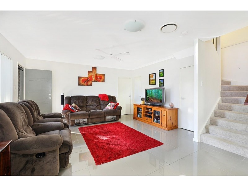 2 Photinia Crescent, Mountain Creek QLD 4557