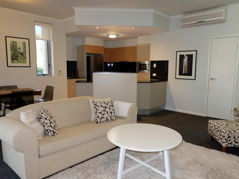 15/21-31 Cypress Avenue, Surfers Paradise QLD 4217