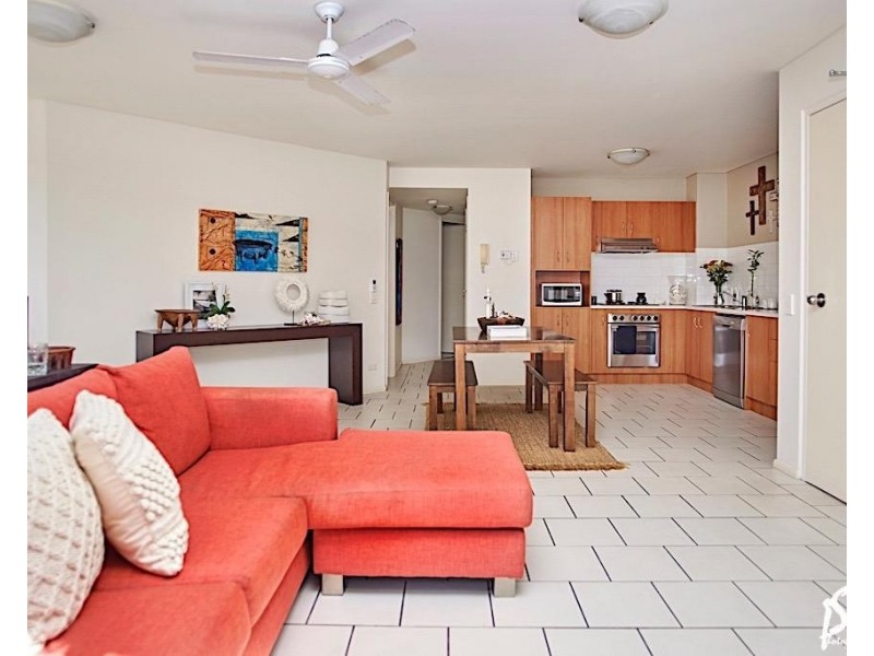 Chevron Island QLD 4217