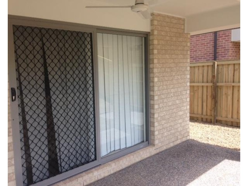 2/16 Surprize Avenue, Brassall QLD 4305