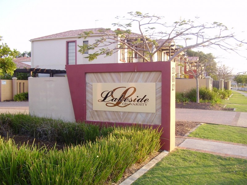 Varsity Lakes QLD 4227