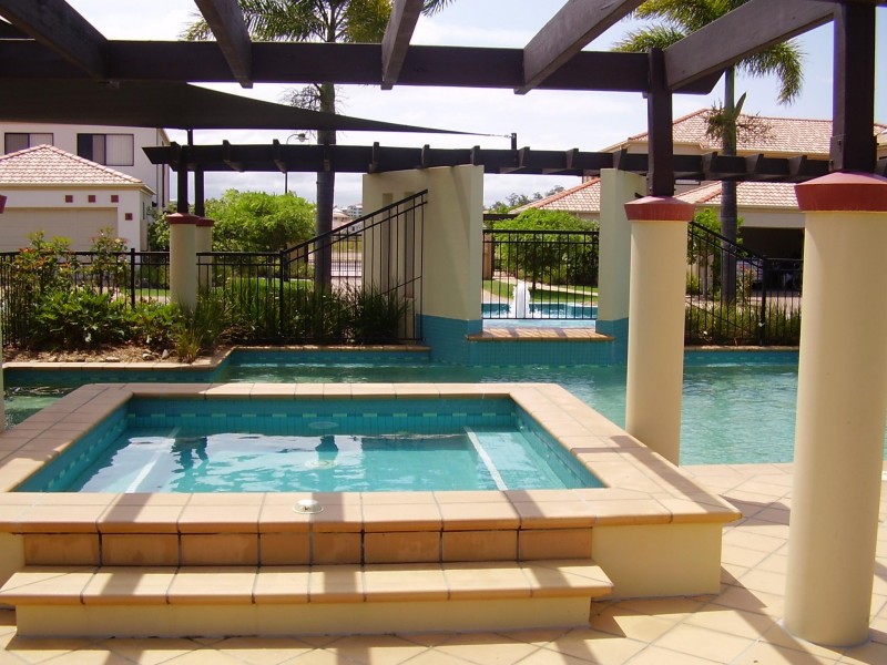 Varsity Lakes QLD 4227