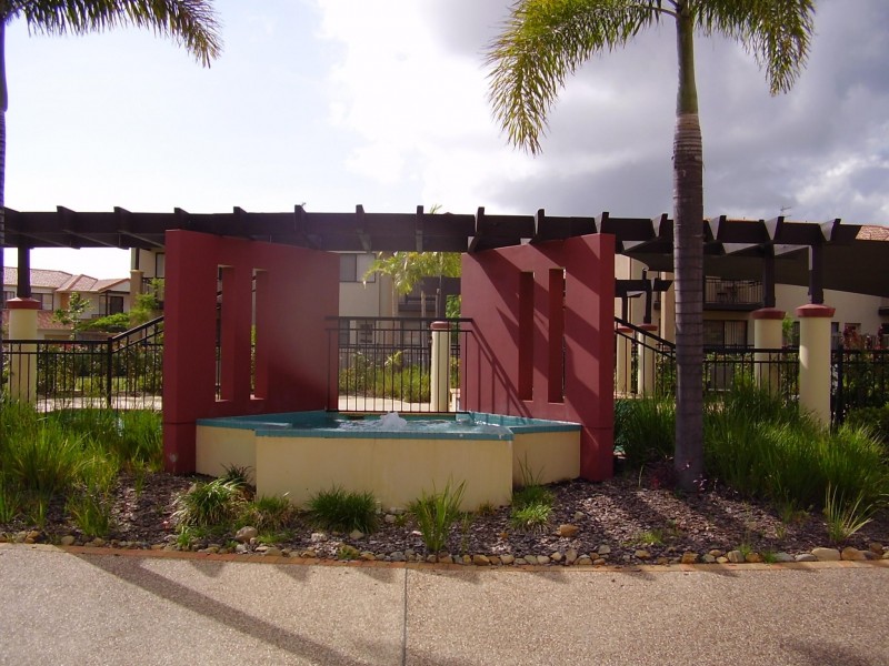 Varsity Lakes QLD 4227