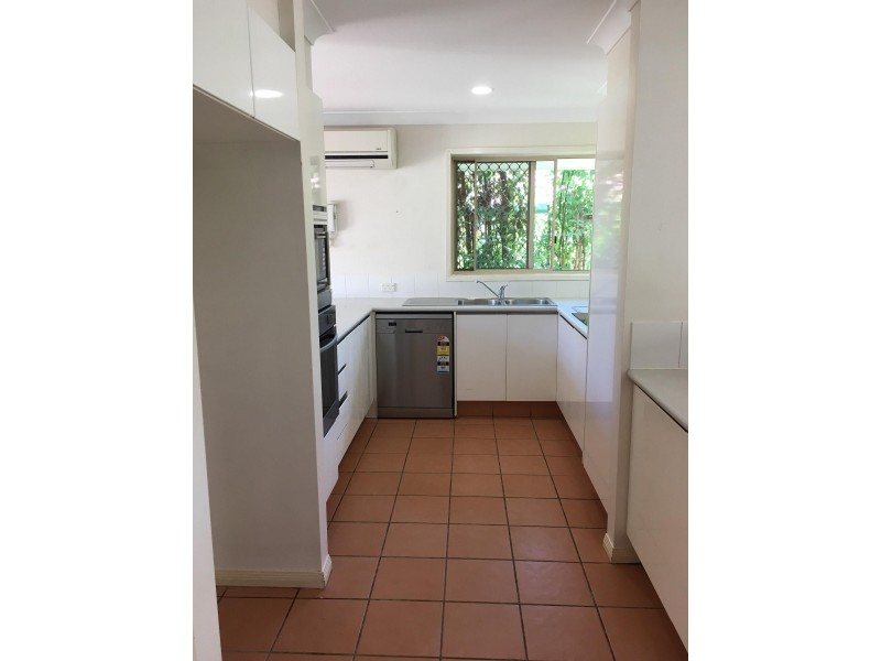 A @/152 Palm Meadows Drive, Carrara QLD 4211