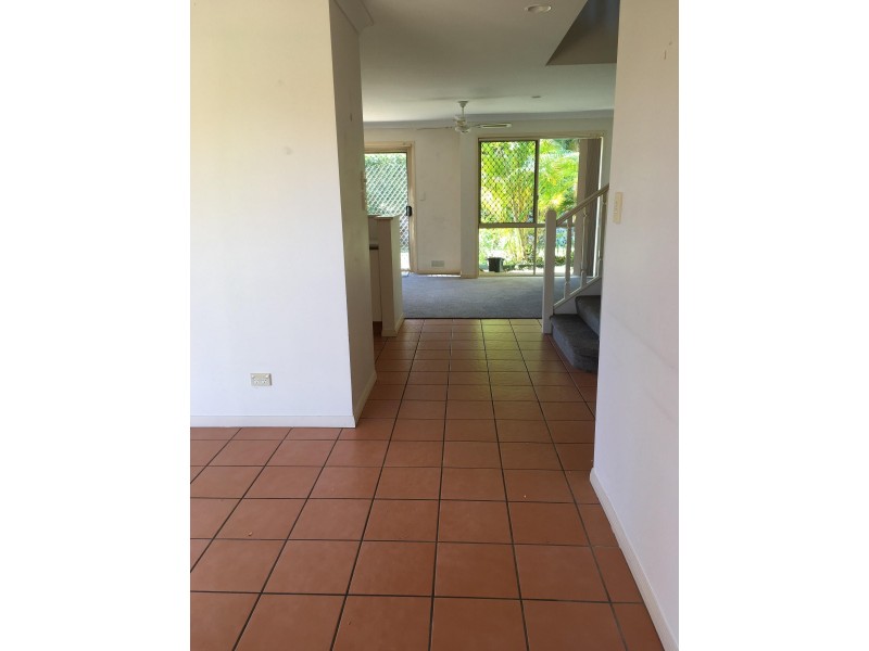 A @/152 Palm Meadows Drive, Carrara QLD 4211