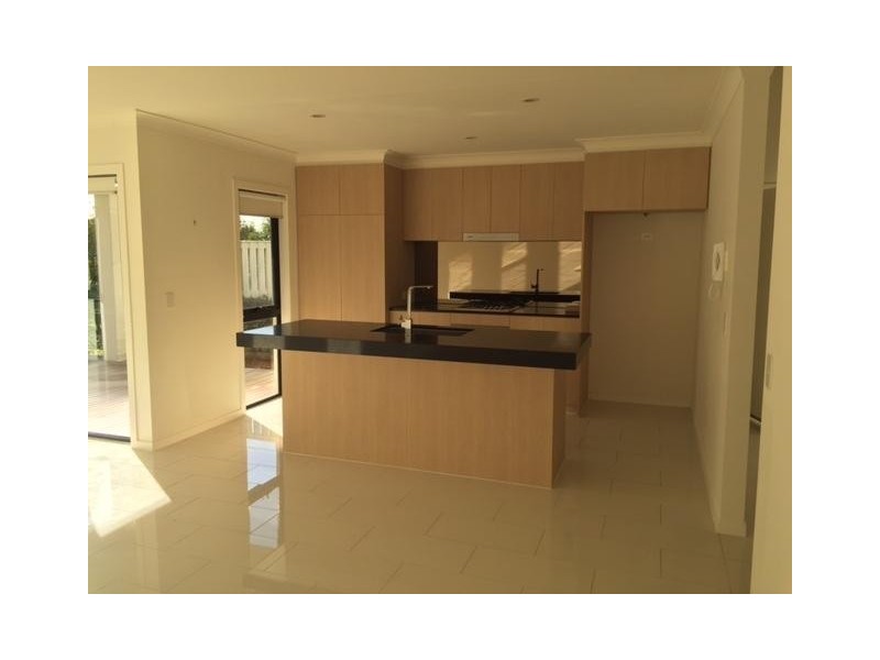 54 Easthill Drive, Robina QLD 4226