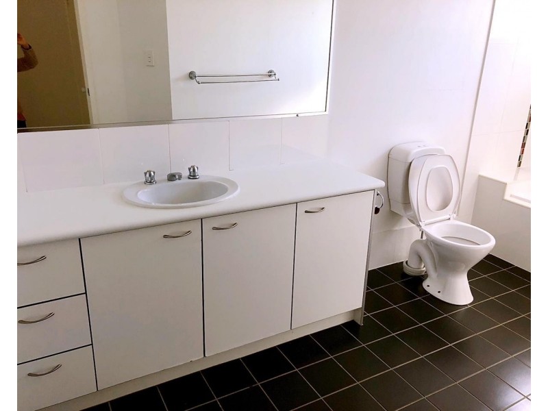 19 Russell Street, Everton Park QLD 4053