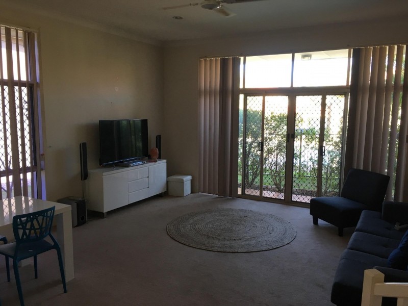 C@/152 Palm Meadows Drive, Carrara QLD 4211