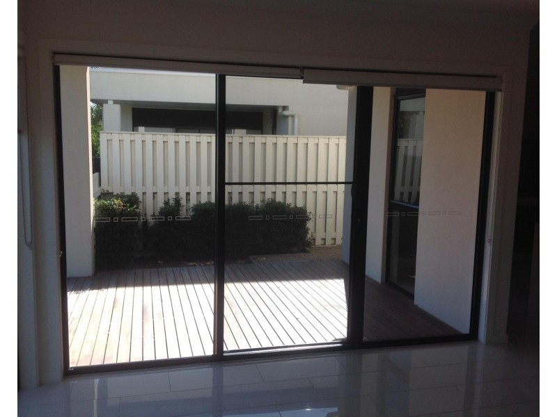 54 Easthill Drive, Robina QLD 4226