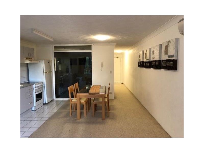 30 Marine Parade, Southport QLD 4215