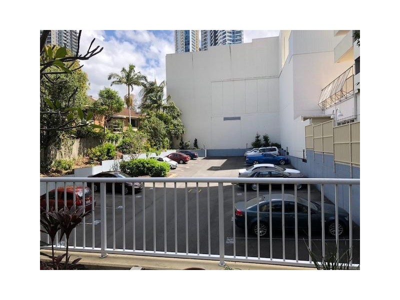 30 Marine Parade, Southport QLD 4215