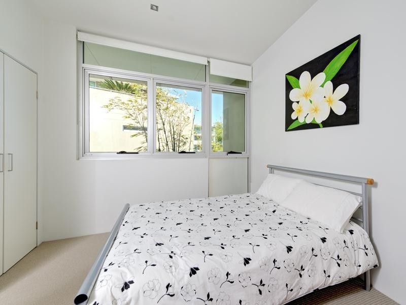 20 Newstead Terrace, Newstead QLD 4006