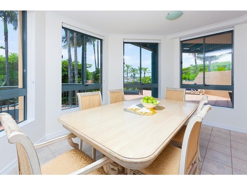 57 Newstead Terrace, Newstead QLD 4006