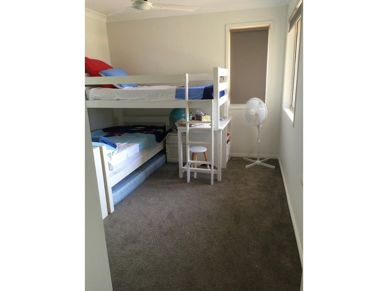 152 Palm Meadows Drive, Carrara QLD 4211