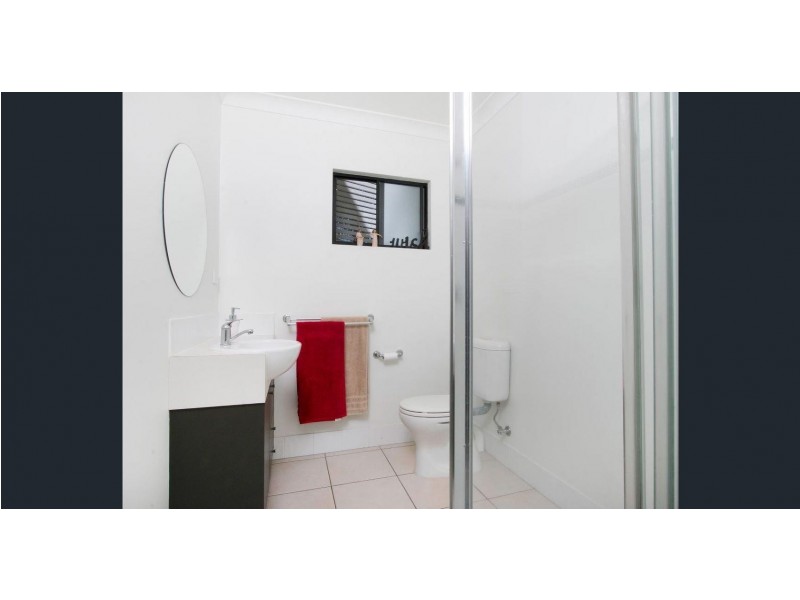 18/44 Pease St, Manoora QLD 4870