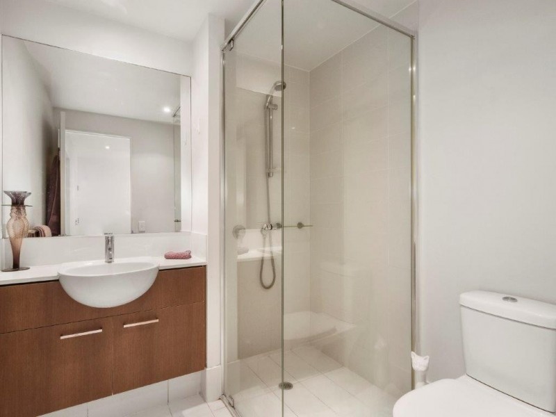 310 Easthill Drive, Robina QLD 4226