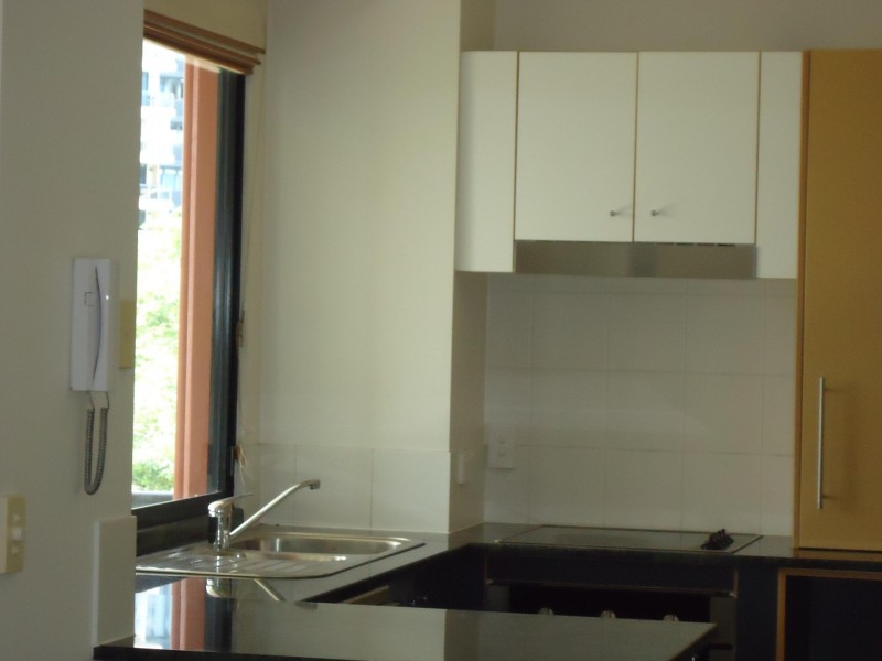 15 Goodwin Street, Kangaroo Point QLD 4169