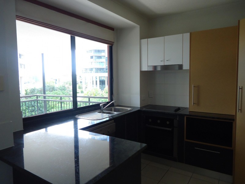 15 Goodwin Street, Kangaroo Point QLD 4169