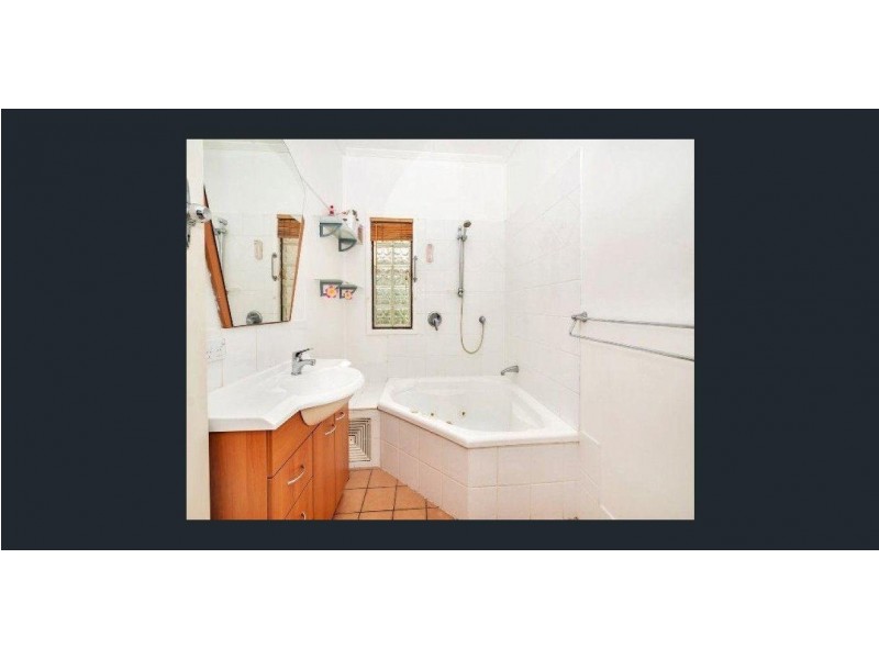 @ Johnston Street, Southport QLD 4215