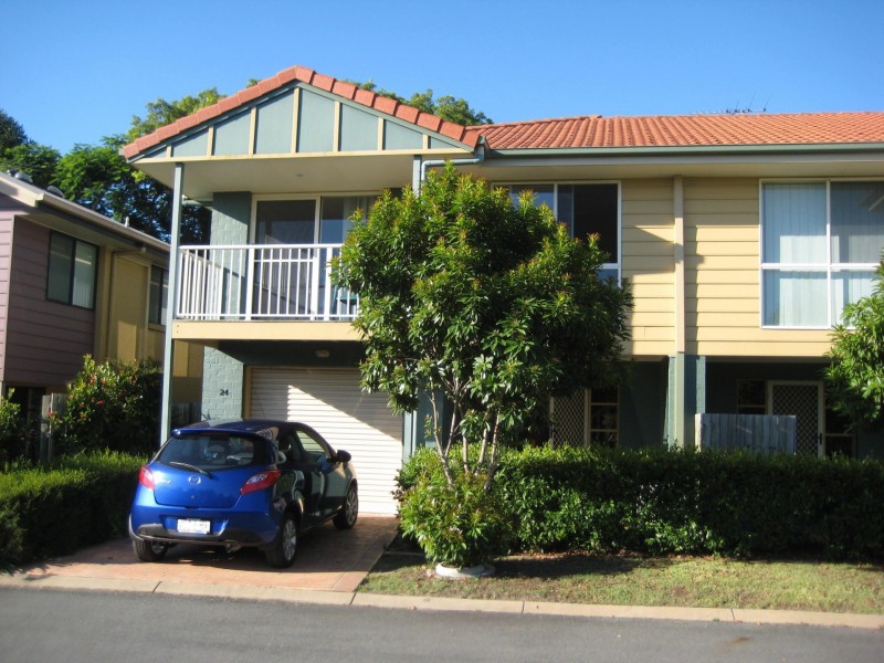 24/316 Long St East, Graceville QLD 4075