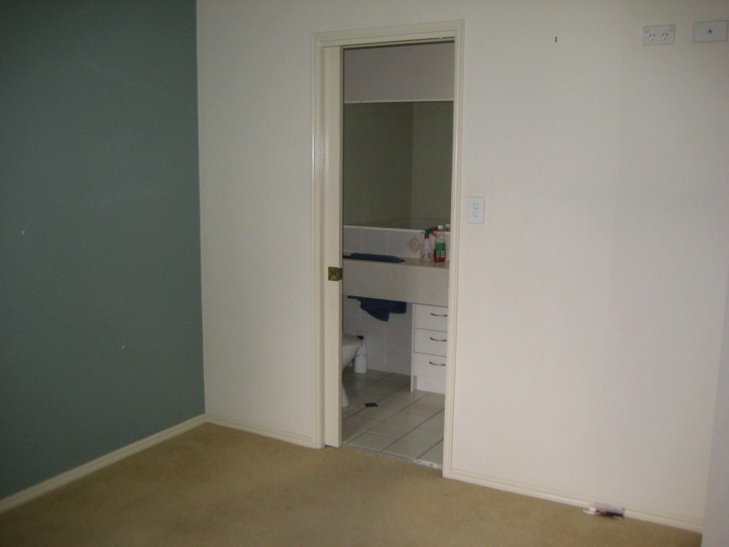 24/316 Long St East, Graceville QLD 4075