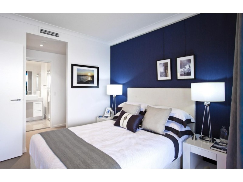 30-32 Paradise Island, Surfers Paradise QLD 4217