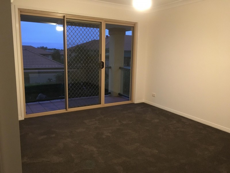 152 Palm Meadows Drive, Carrara QLD 4211