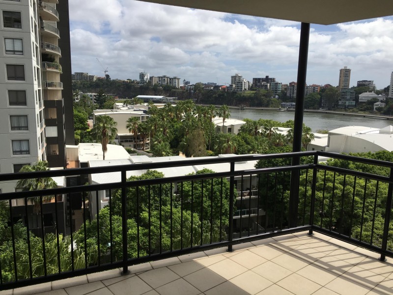 122/15 Goodwin Street, Kangaroo Point QLD 4169