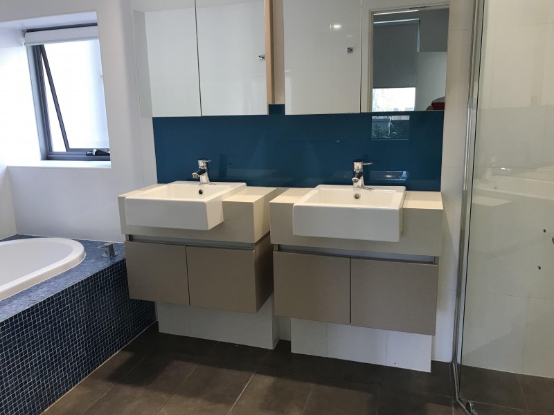 25i/20-28 Bayview Street, Runaway Bay QLD 4216