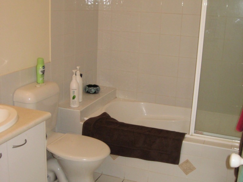 72/316 Long St East, Graceville QLD 4075