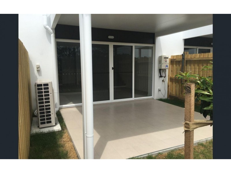 8/46 Clover Hill Drive, Mudgeeraba QLD 4213