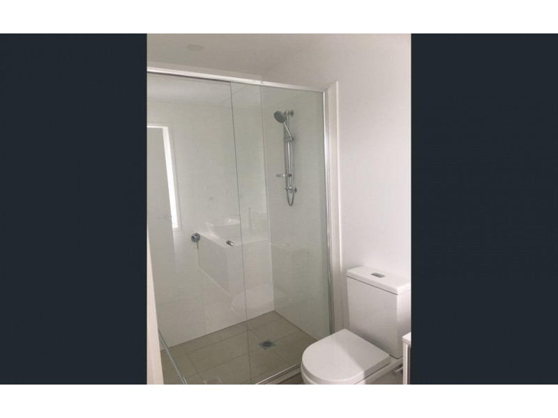 8/46 Clover Hill Drive, Mudgeeraba QLD 4213