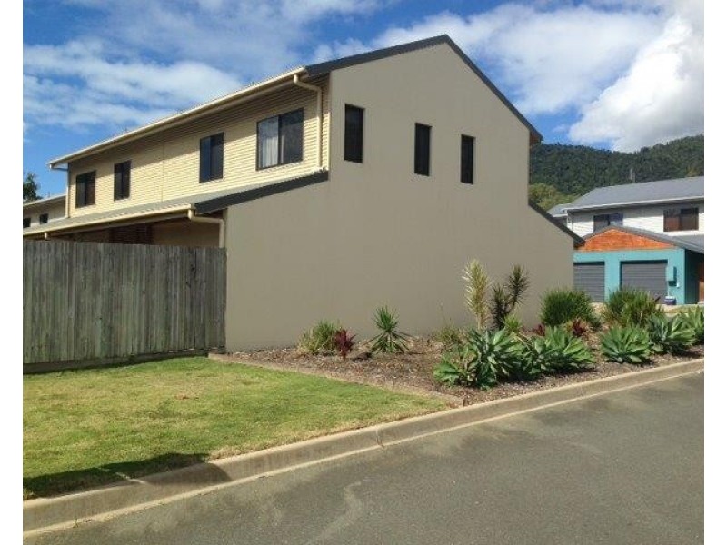 25 Abell Road, Cannonvale QLD 4802