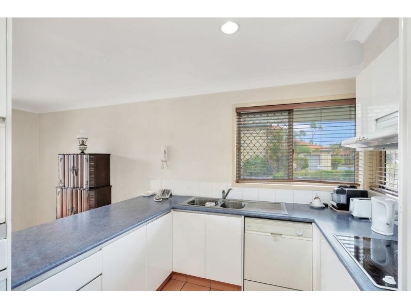 152 Palm Meadows Drive, Carrara QLD 4211