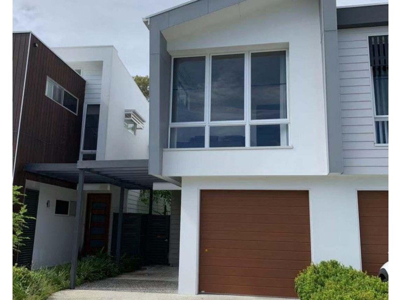 @ Evergreen View, Robina QLD 4226