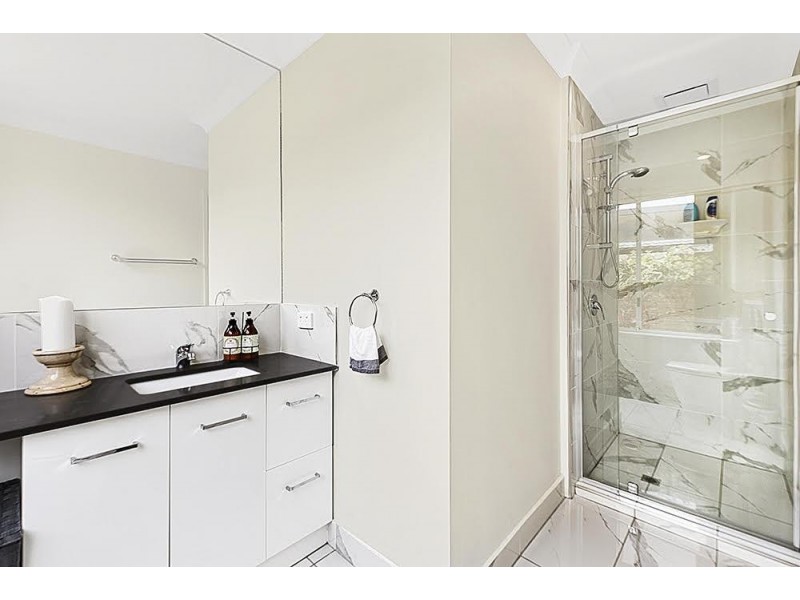 31 Sophie Avenue, Broadbeach Waters QLD 4218