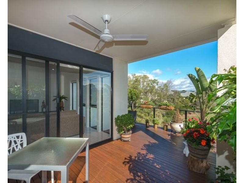 74 Easthill Drive, Robina QLD 4226