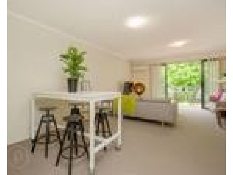 165 SYDNEY STREET, New Farm QLD 4005