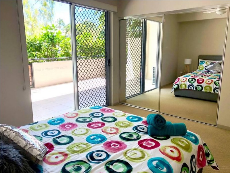 6/521-525 Varley St, Yorkeys Knob QLD 4878