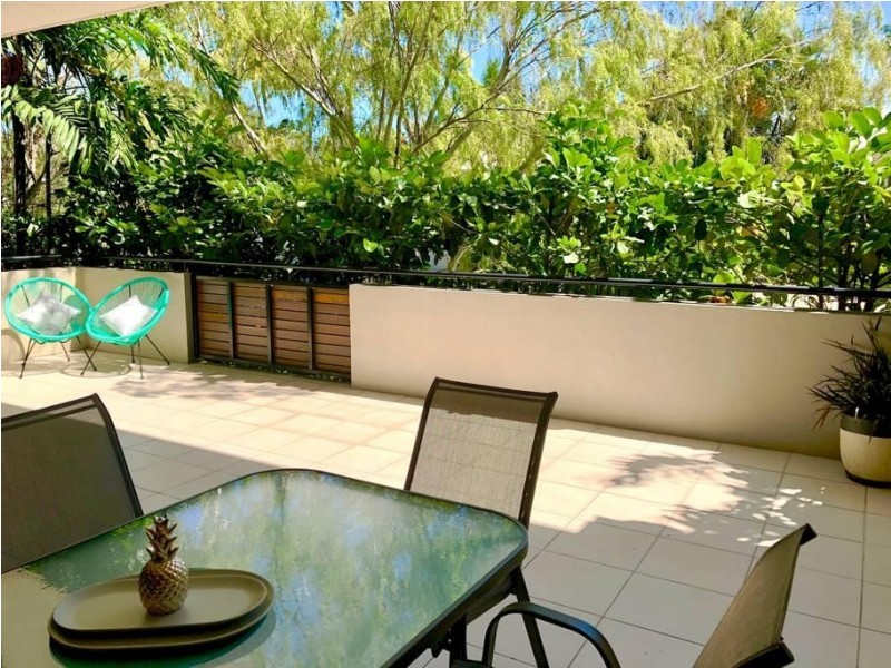 6/521-525 Varley St, Yorkeys Knob QLD 4878