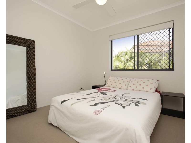 165 SYDNEY STREET, New Farm QLD 4005
