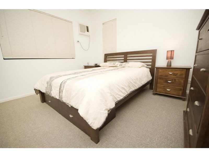 15/44 Pease St, Manoora QLD 4870