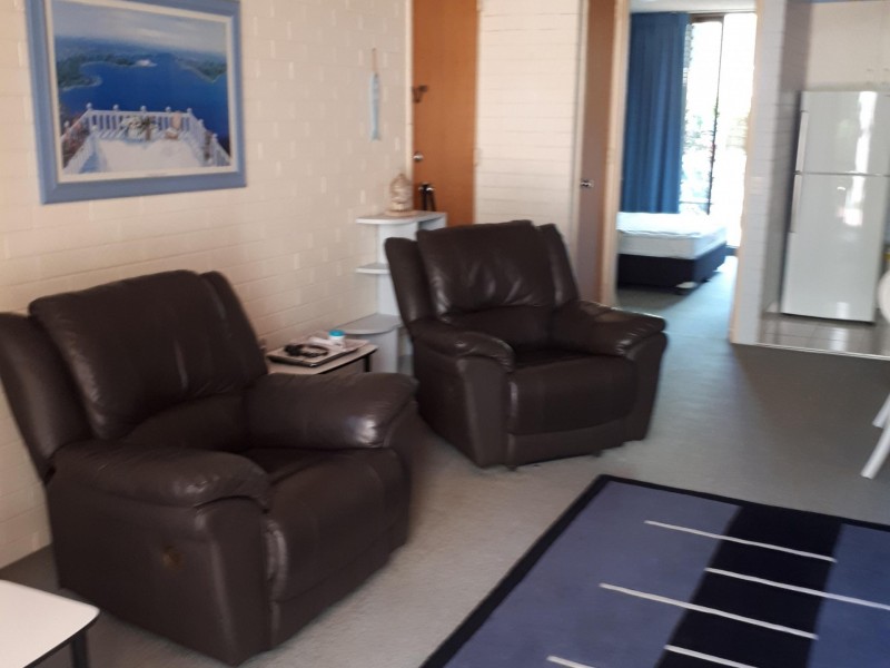 21-25 Old Burleigh Road, Surfers Paradise QLD 4217