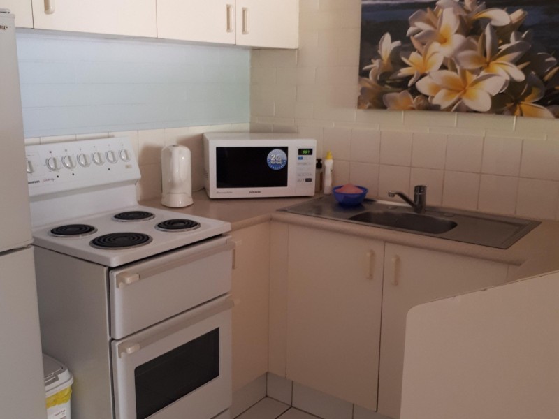 21-25 Old Burleigh Road, Surfers Paradise QLD 4217