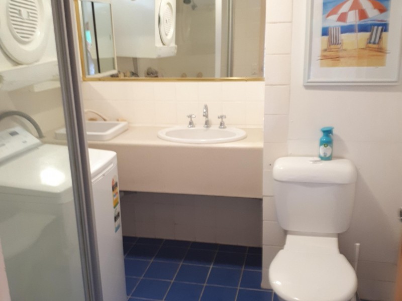 21-25 Old Burleigh Road, Surfers Paradise QLD 4217