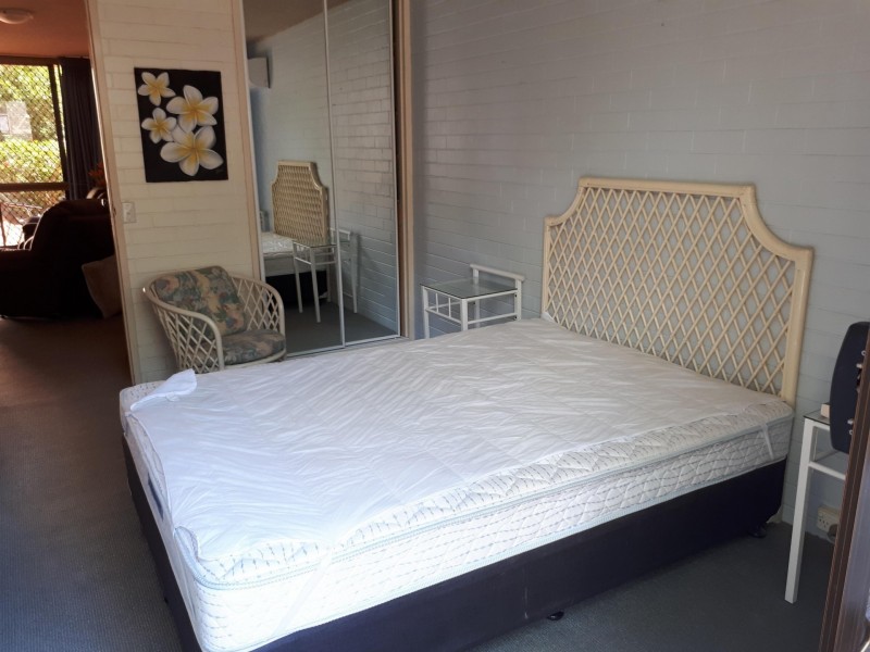 21-25 Old Burleigh Road, Surfers Paradise QLD 4217