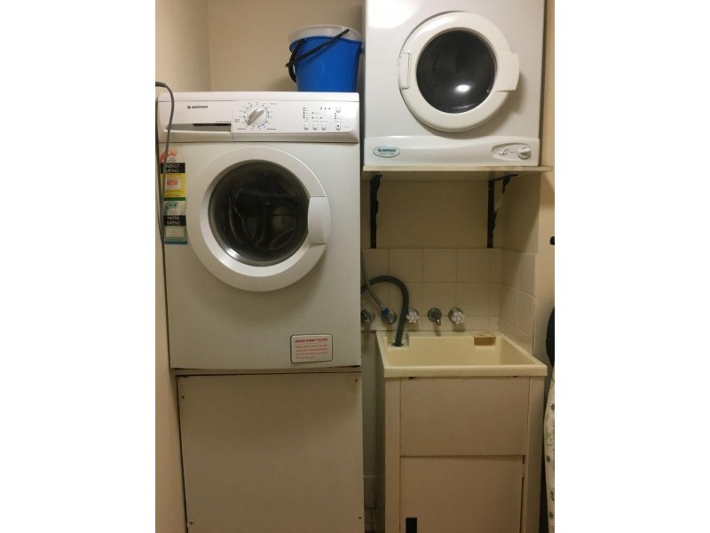 Unit 215/27-31 Orchid Avenue, Surfers Paradise QLD 4217